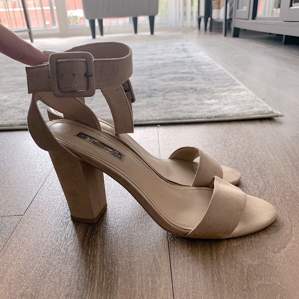 *SOLD* BCBG Nude ankle strap heels size 7